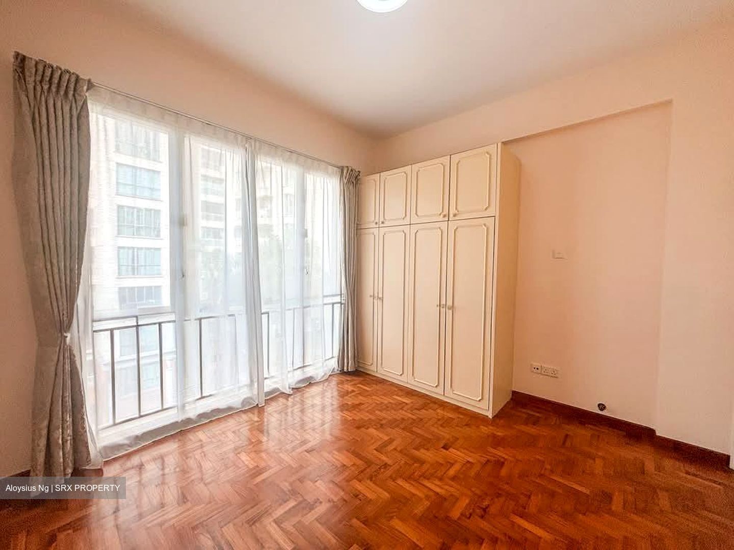 Astoria Park (D14), Condominium #557581241